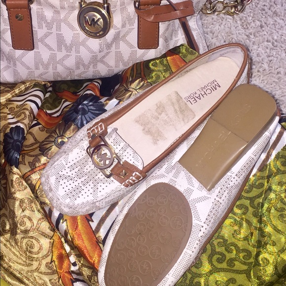 Michael Kors canvas - Picture 3 of 3